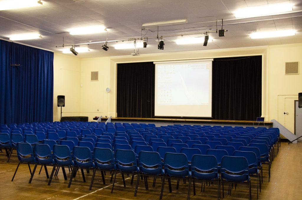 hall1-1024×678